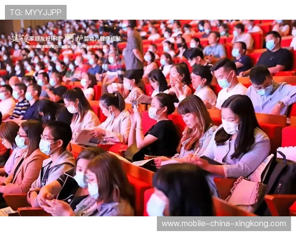 解读《树影迷宫》：胡同里有多少秘密？每家都有难念的经，北京胡同里的树